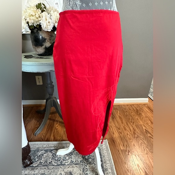 Anthropologie Maeve Red Bow Embroidered Midi Pencil Skirt Size M - Picture 4 of 14